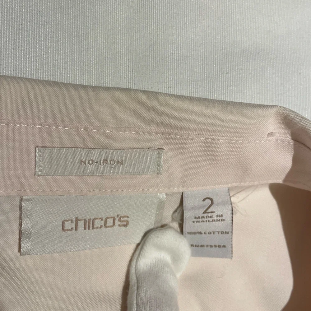 Chico’s Women's Petal Pink Button-Up 3 Quarter Sleeve Shirt Size 2 - Picture 9 of 11